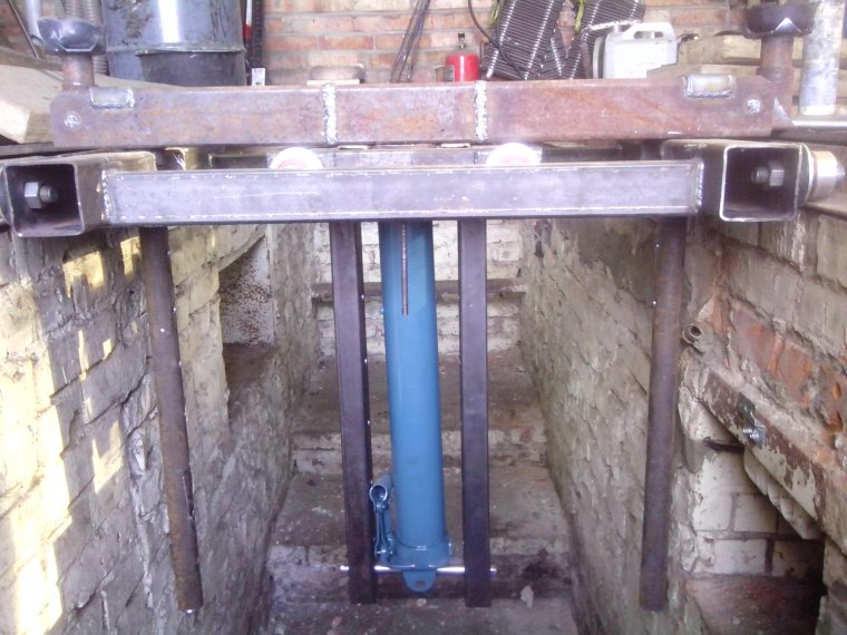 Подъемник гаражный ПС-97б "малыш"