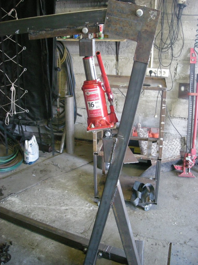 Пп3 автоподъемник уличные подкатной УАЗ Буханка