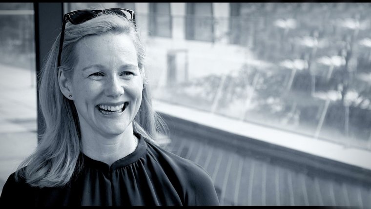 Лора Линни 1996