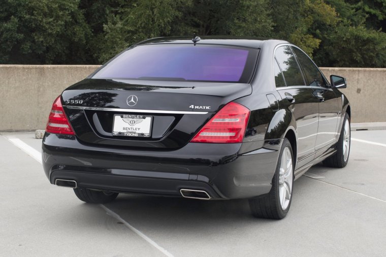 Мерседес 4 матик s550