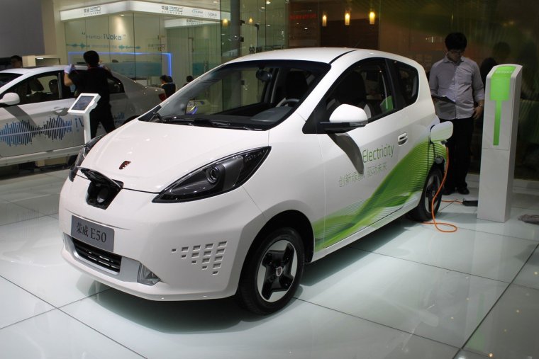 Японский электромобиль гибрид