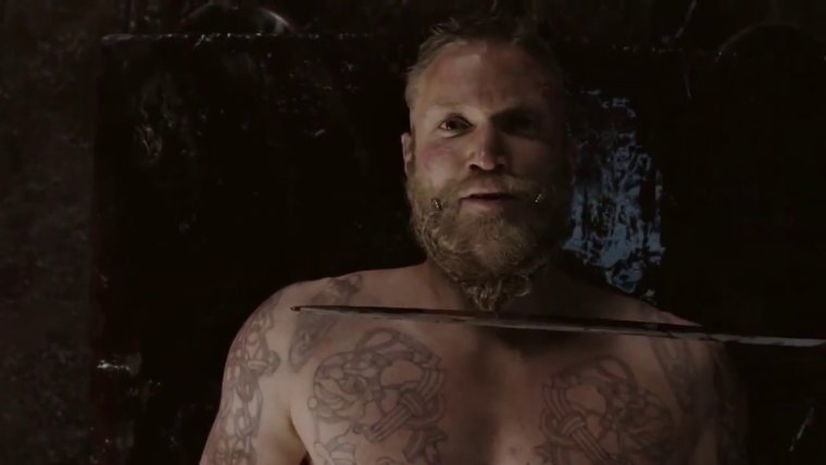 Крест и меч