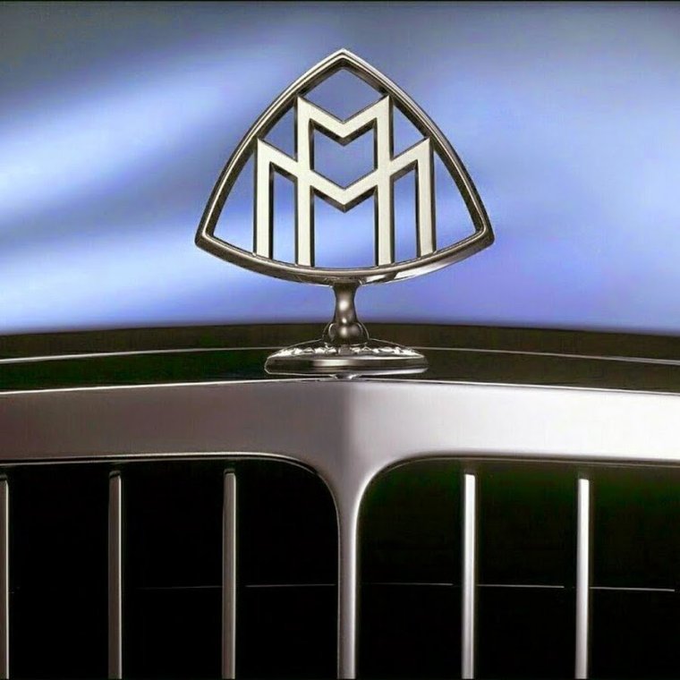 Maybach Manufaktur лого