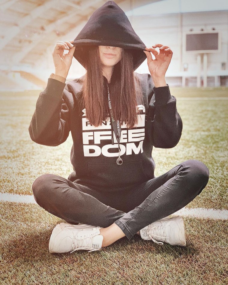 Моника Эрика