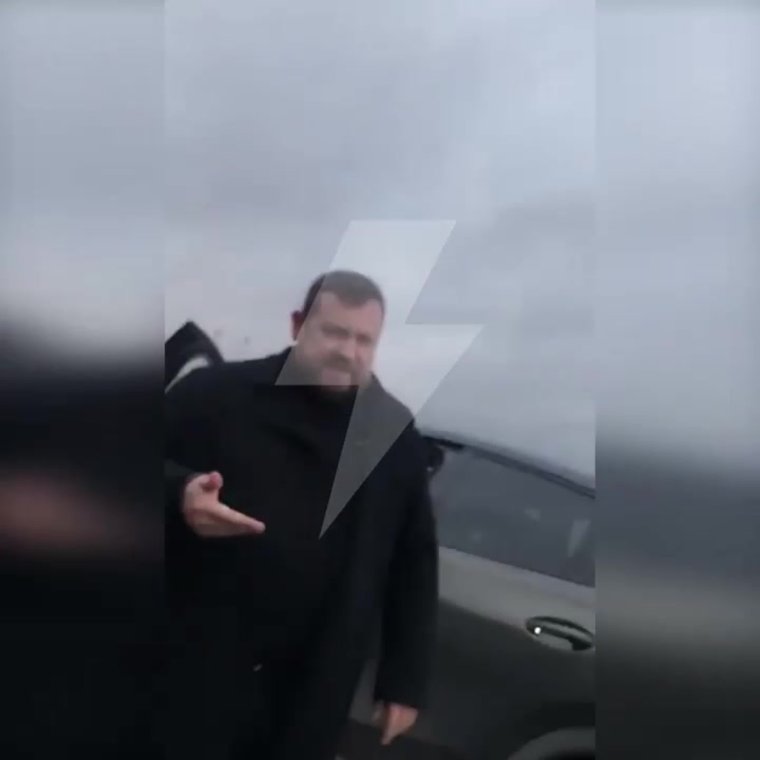 Плюнул в Давидыча