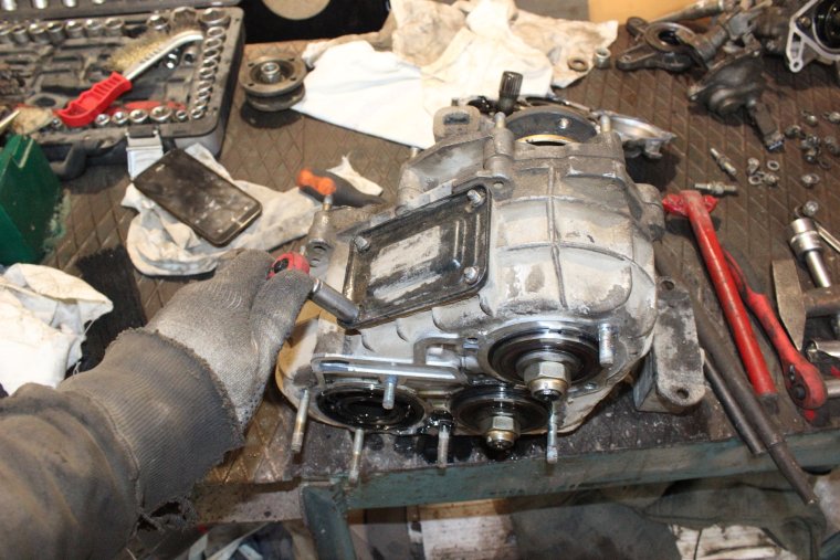 Управление раздаткой Нива 2121