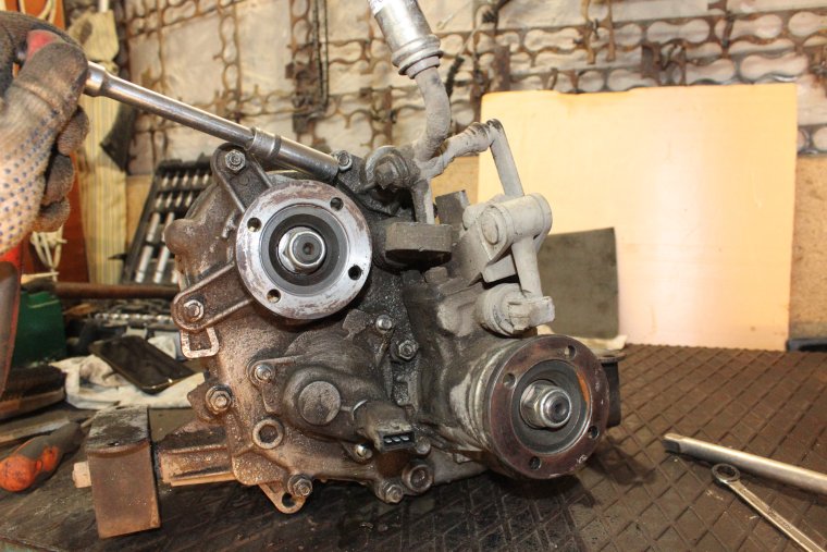 Раздатка Шеви Нива