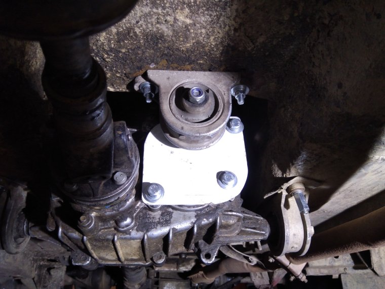 Привод раздатки Шевроле Нива 4х4