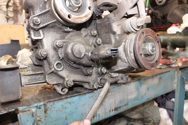 Раздатка Шеви Нива