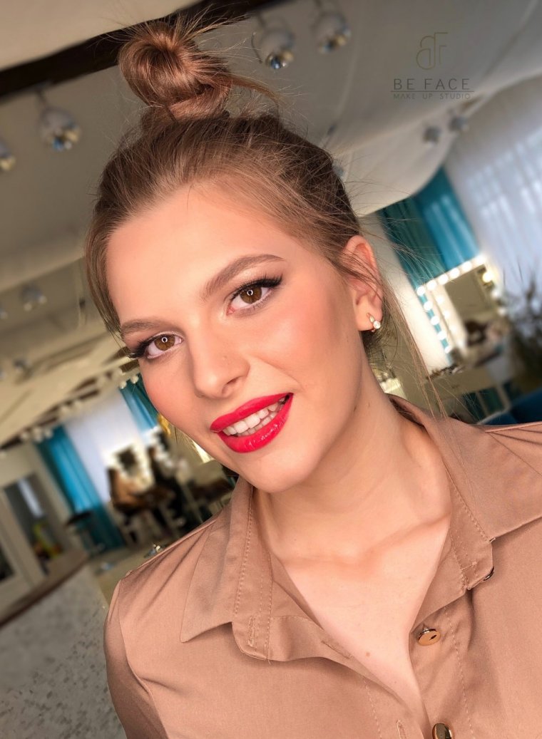 Алена Мордовина Лиза