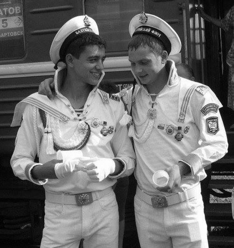 Ряженый Дембеле Швейные войска