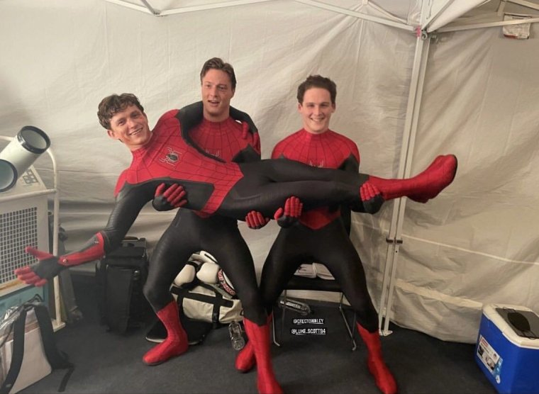 Питер Паркер Insomniac