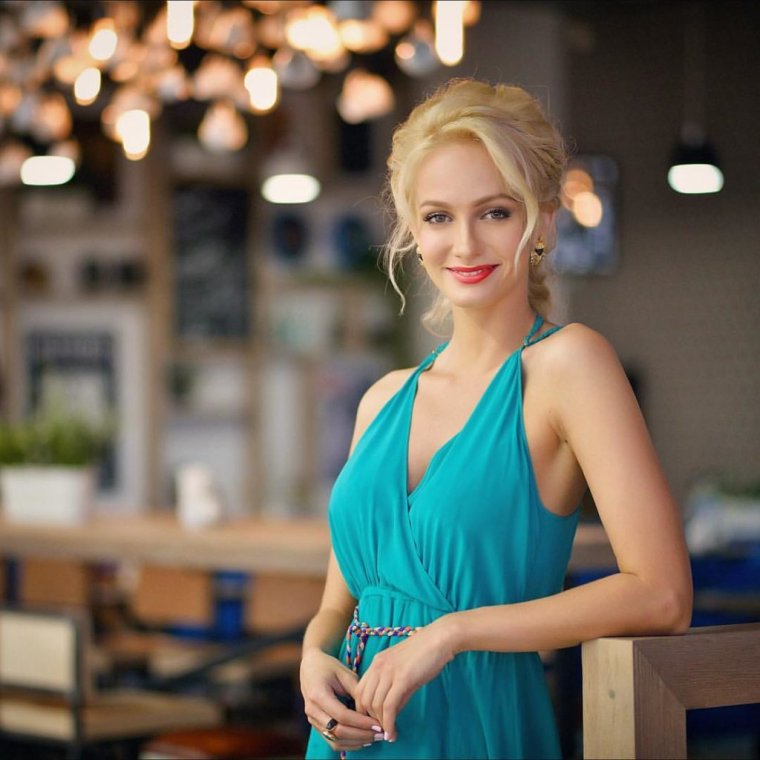 Максимова, Полина Владимировна