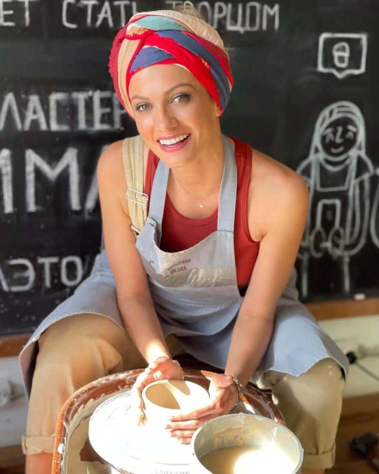 Полина Максимова телеведущая