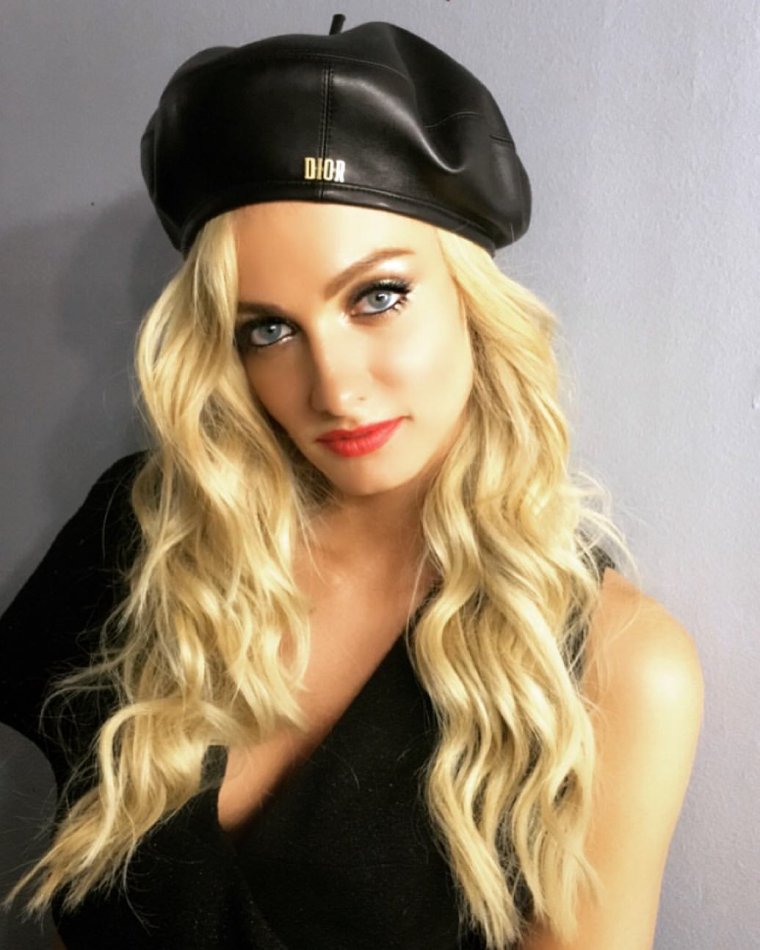 Полина Максимова 2014