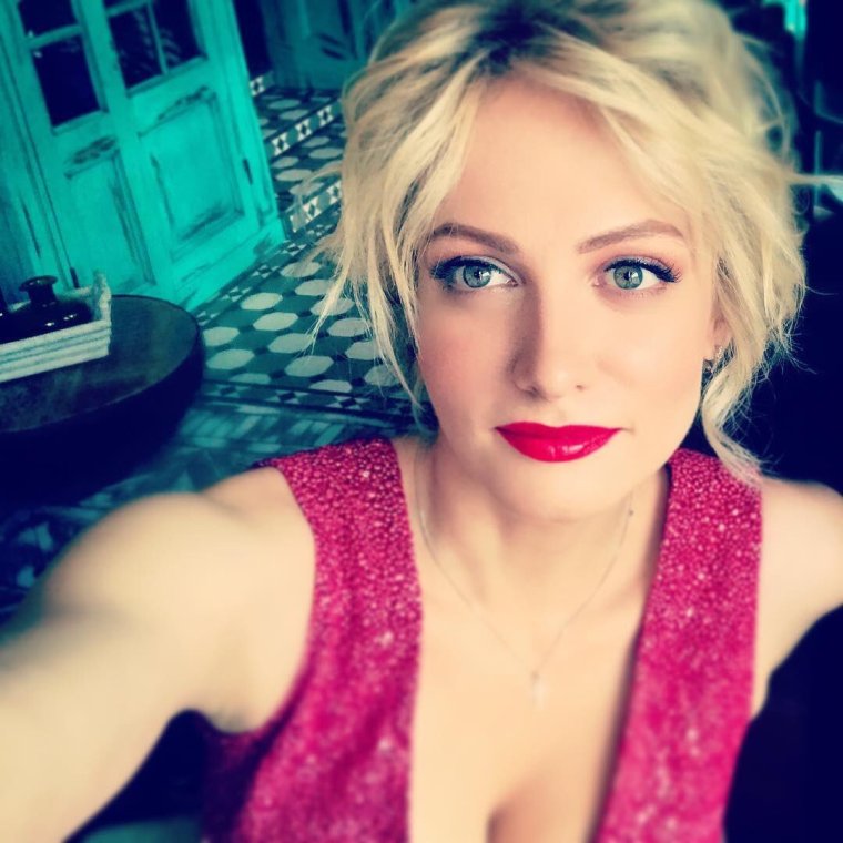 Полина Максимова