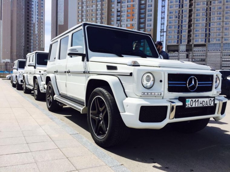 Мерс Гелик м5