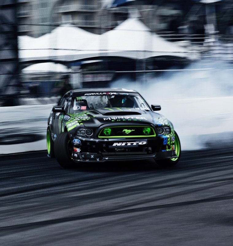 Ferrari vs Lamborghini Poyga