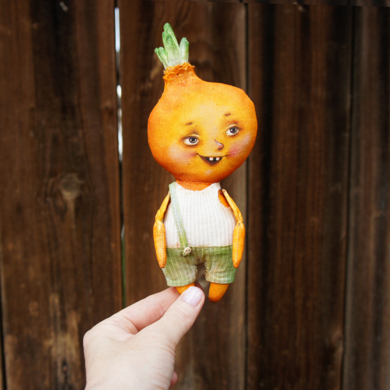 Ватная игрушка Чиполлино