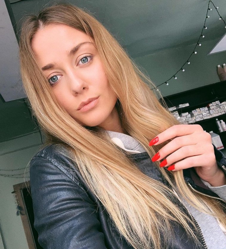 Полина Олеринская