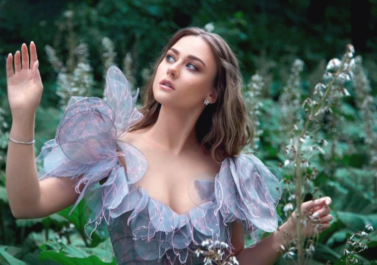 Актриса Ингрид Олеринская