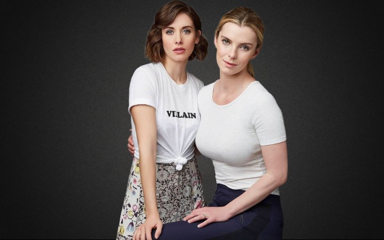 Бетти Гилпин убивая Еву