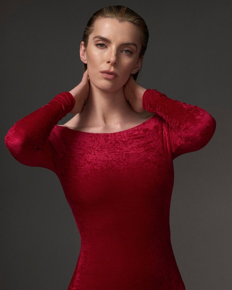 Бетти Гилпин горячие