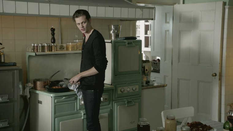 Alexander Skarsgård идентичность