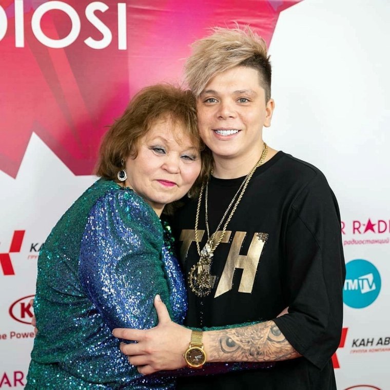 Элвин грей и его сын