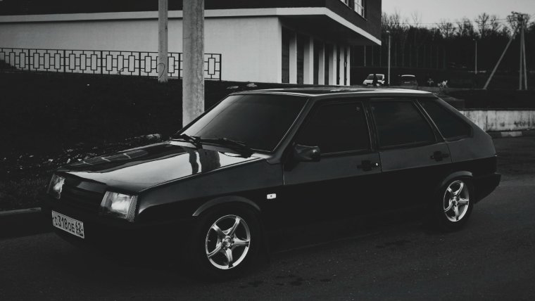 ВАЗ 2109 черная бандитка