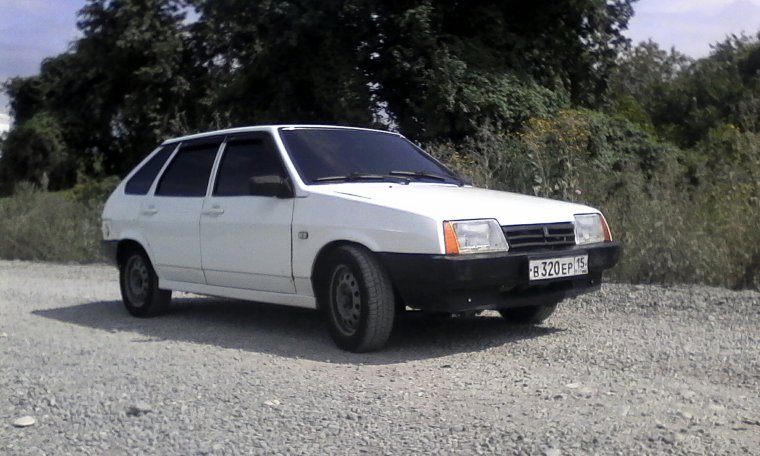 Лада 2109 белая тонированная