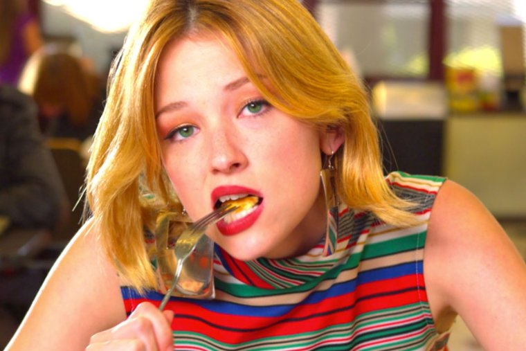 Беннетт,_Хейли Кабум