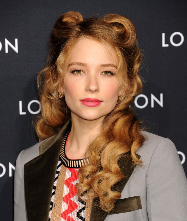 Хейли Беннетт Максим