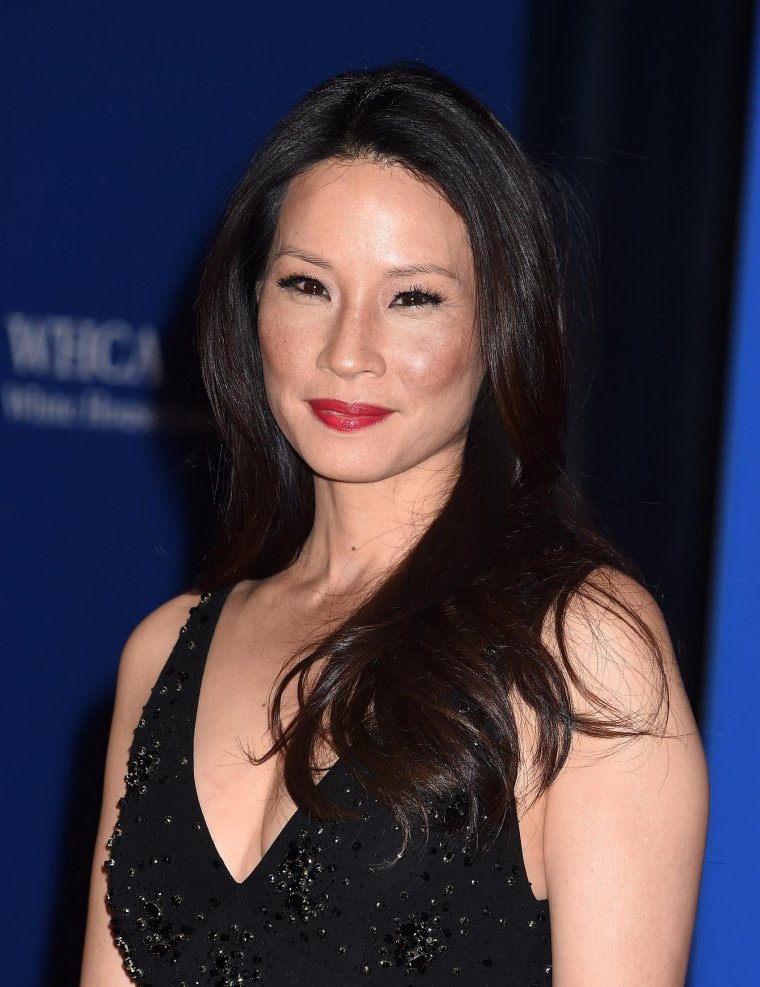 Люси лью 2022