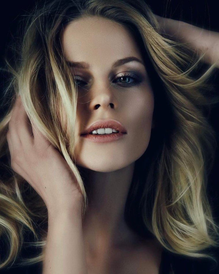 Фото звезд Анастасий