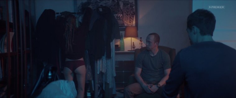 Рина Гришина попа