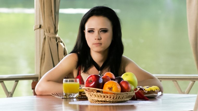 Женька из сватов актриса сделала операцию на нос