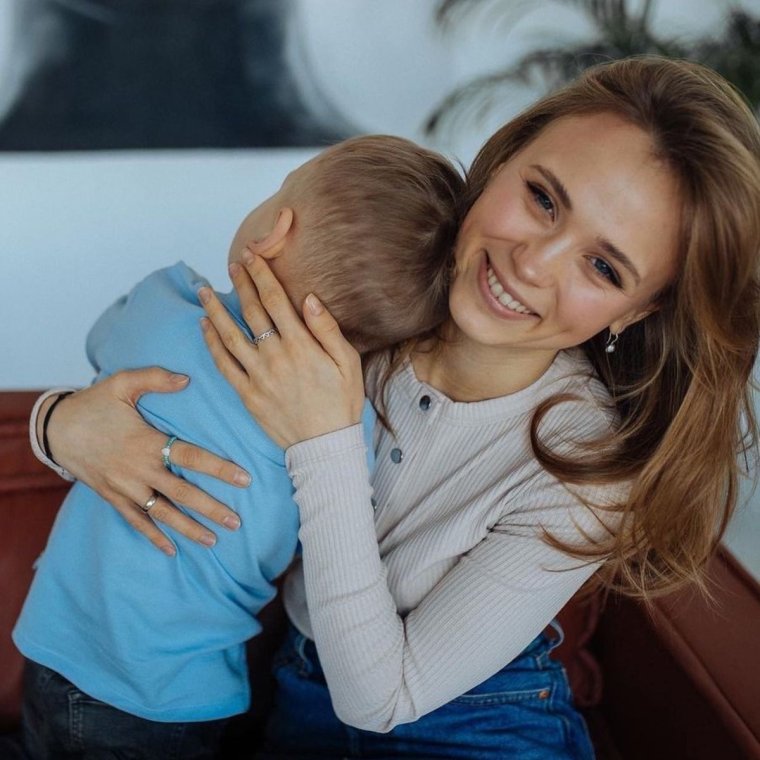 Анна кошмал и Марина Сердешнюк