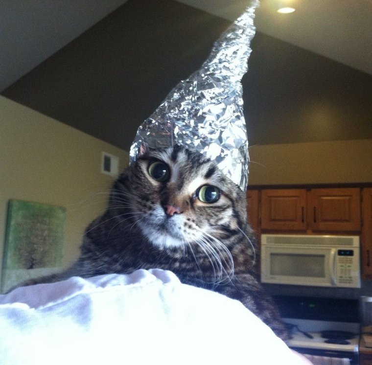 Шапочка из фольги