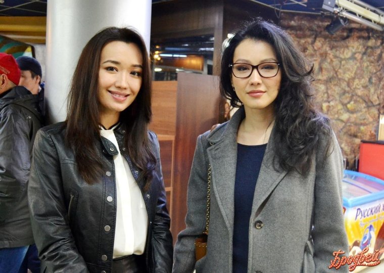 Аружан Джазильбекова и ее муж