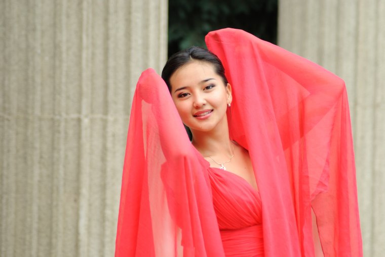 Бибигуль Актан ножки