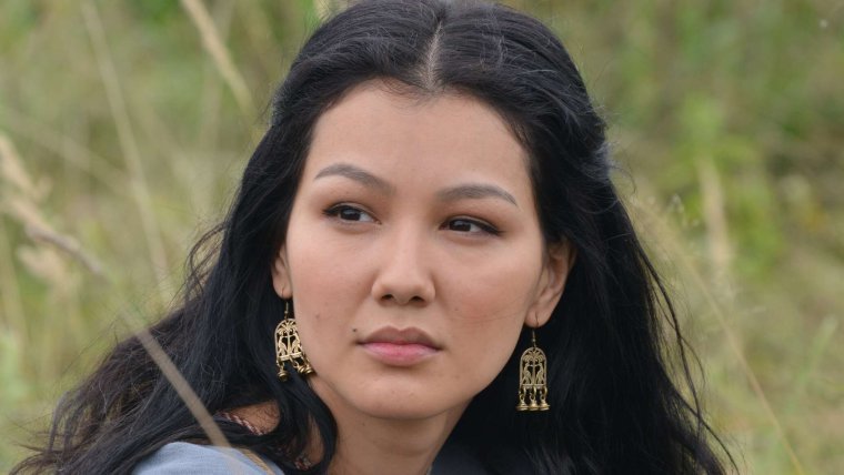 Айжан Асемовой