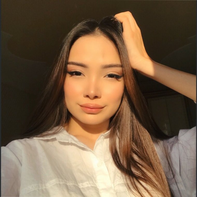 Айнура Темирбекова