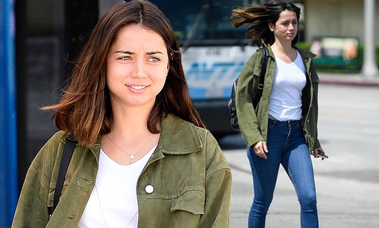 Ана де Армас 2021