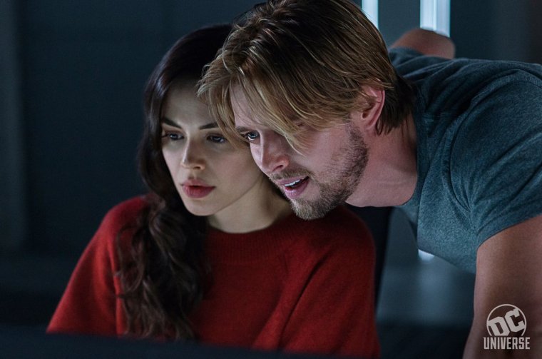 Титаны сериал Донна