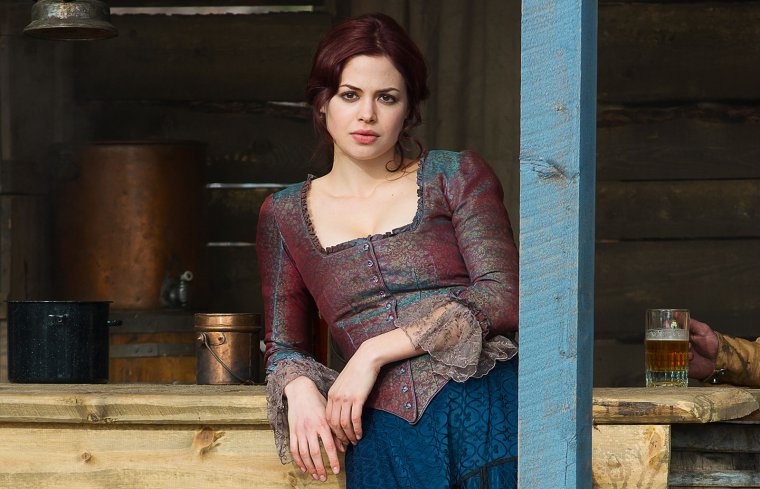 Кандина Мэри Лесли