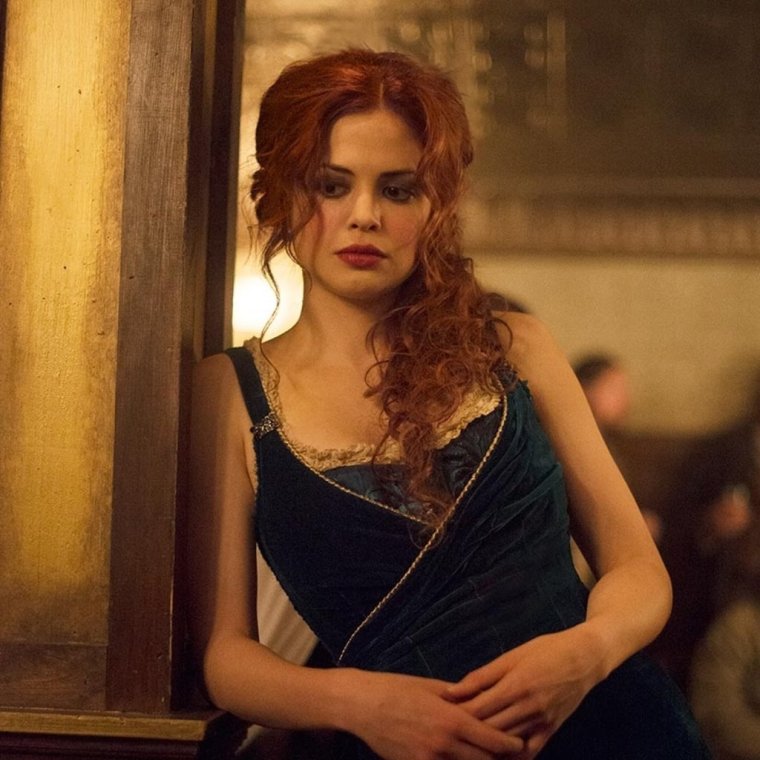 Конор Лесли Титаны