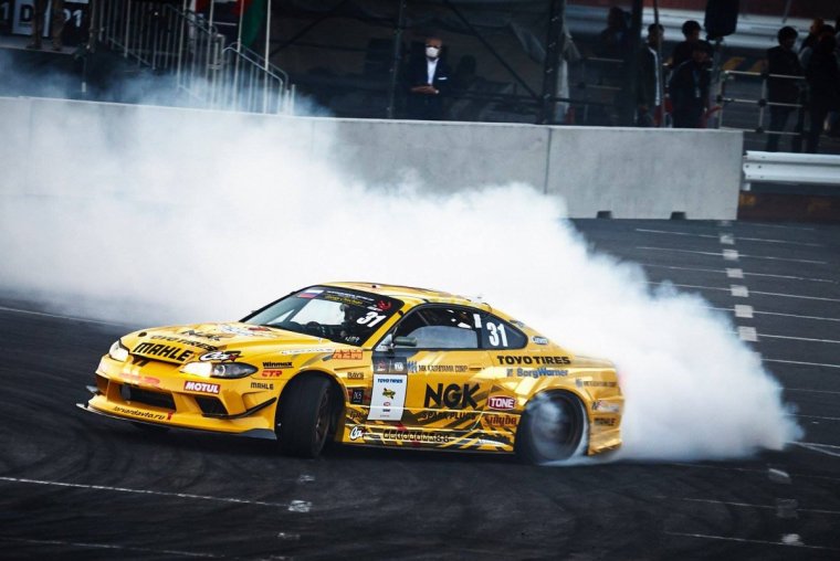 Ниссан слива с15 Гоча