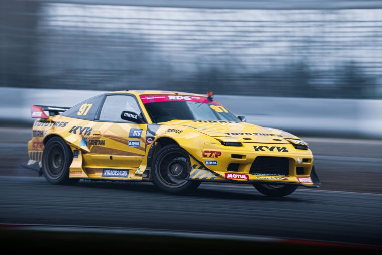 Чивчян Тумас МКРТИЧОВИЧ Вираж