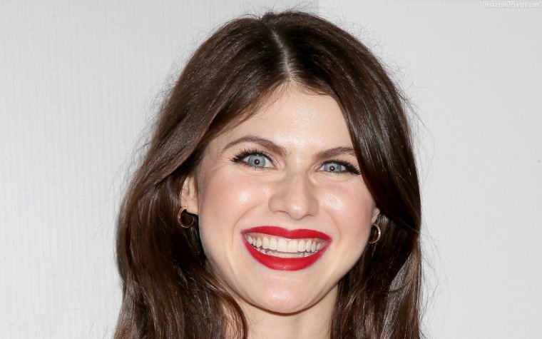 Александра Даддарио горячие